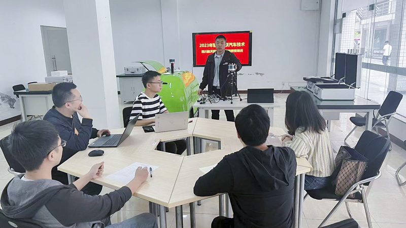 中小企业内训：揭秘其优缺点，助力企业成长
